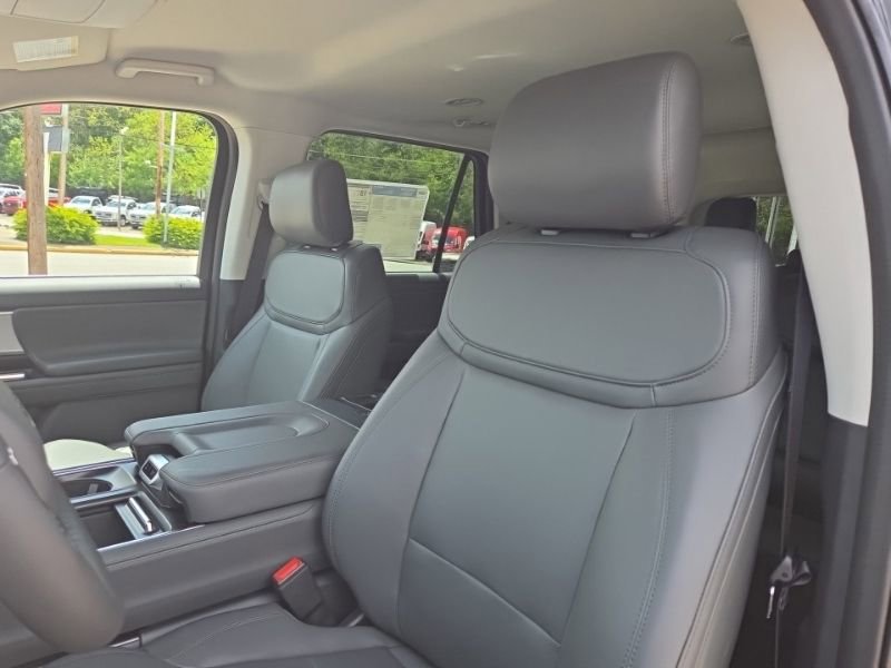 New 2026 Ford Expedition Active AWD/4WD image 34