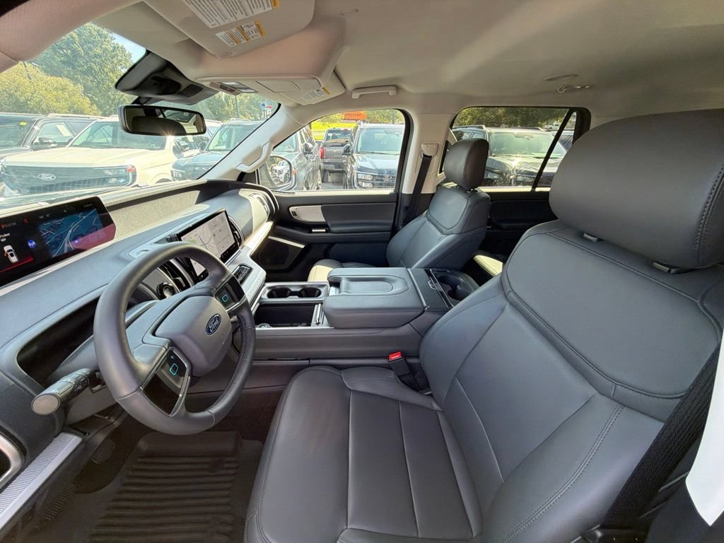 New 2026 Ford Expedition Max Active AWD/4WD image 10