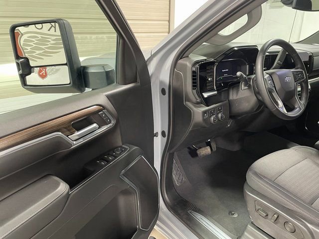 Used 2024 Chevrolet Silverado 1500 RST w/ Protection Package image 10