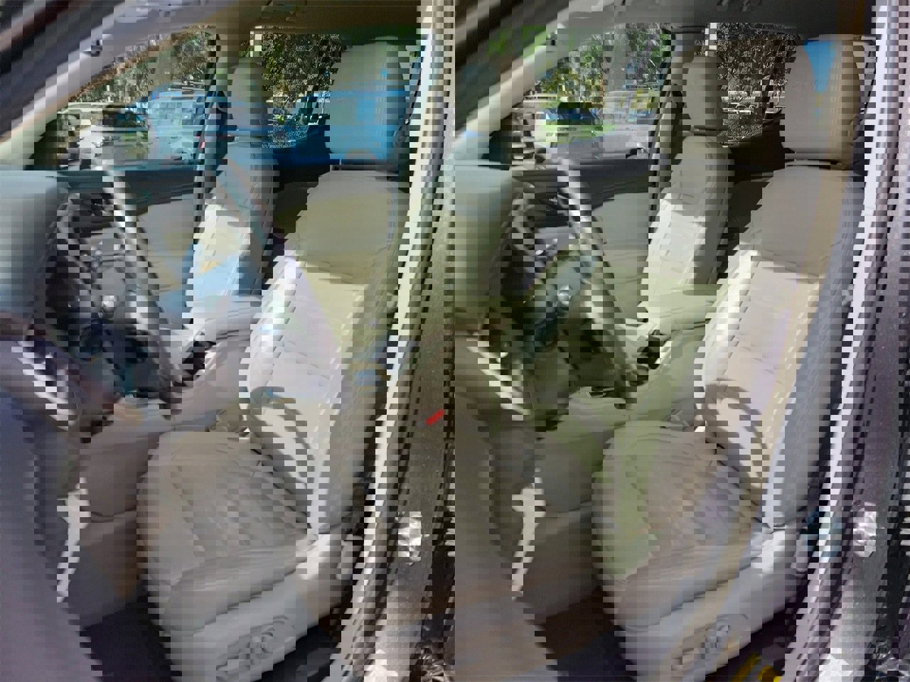 Used 2019 GMC Acadia Denali image 16