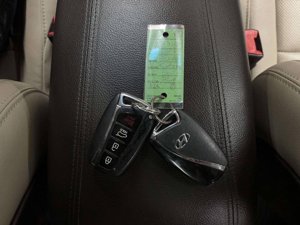 Used 2017 Hyundai Santa Fe Sport w/ 2.0T Ultimate Tech Package 05 AWD/4WD image 45