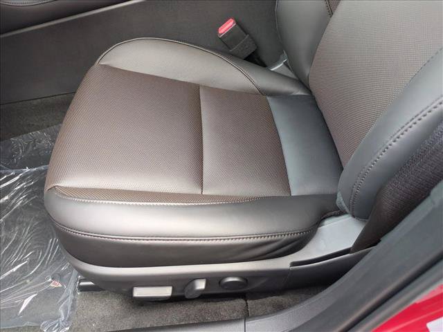 New 2026 MAZDA MAZDA3 Hatchback w/Premium Plus Pkg AWD/4WD image 4
