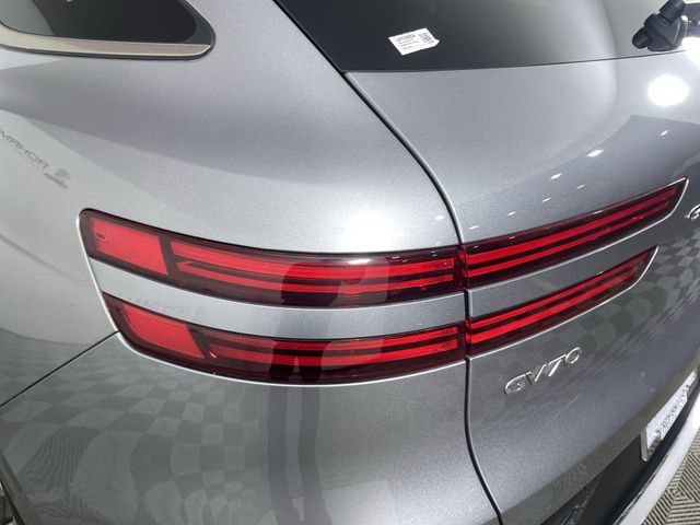 Used 2023 Genesis GV70 2.5T w/ Sport Prestige Package image 37