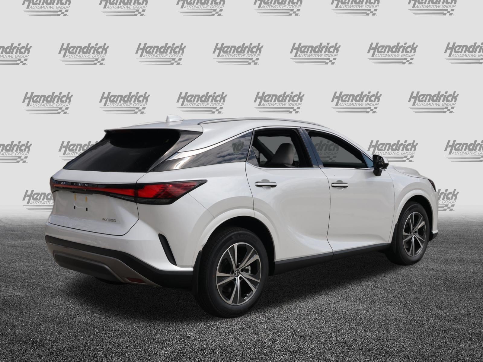 New 2026 Lexus RX 350 FWD image 9