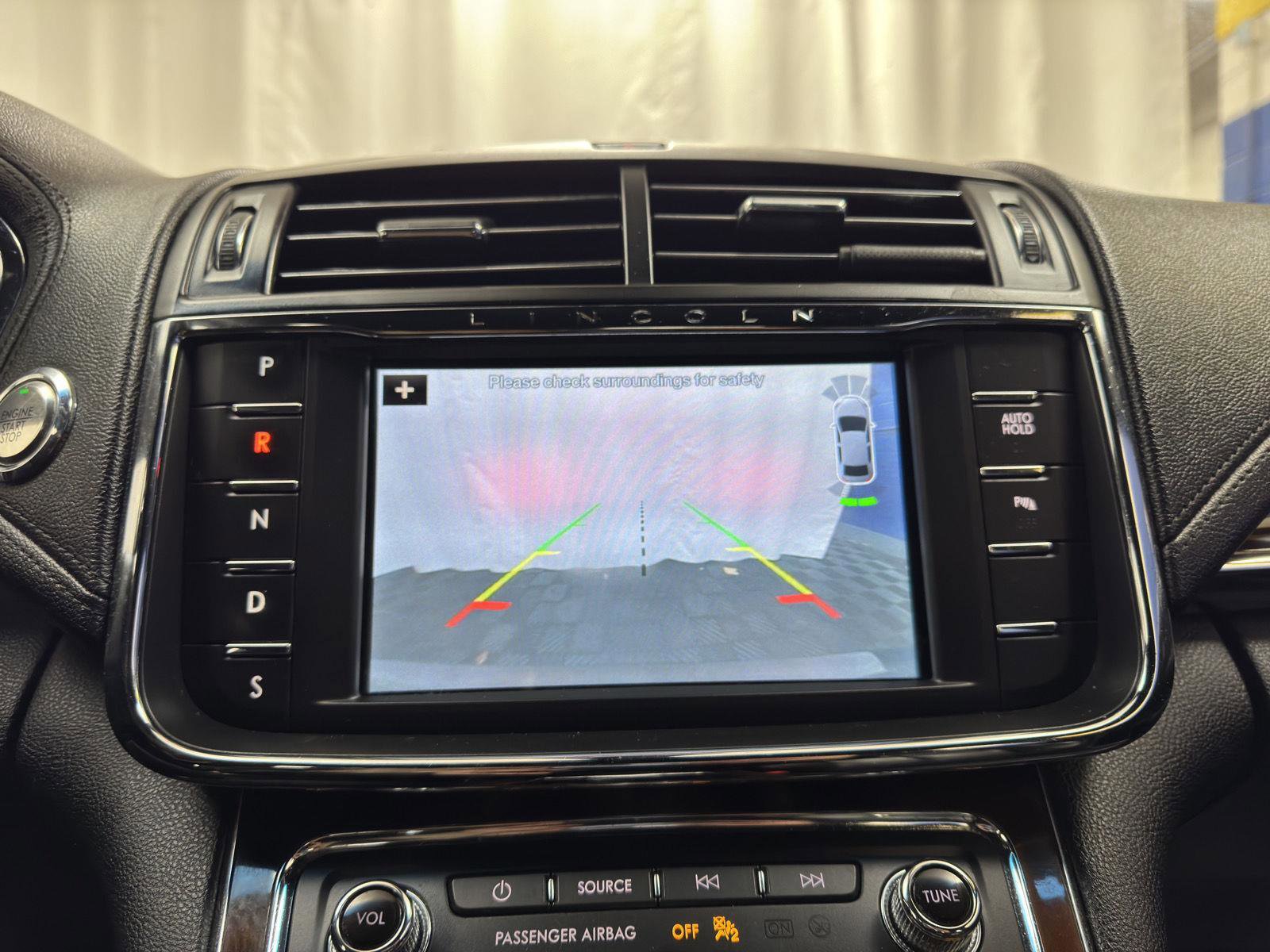 Used 2019 Lincoln Continental AWD w/ Equipment Group 500A image 19