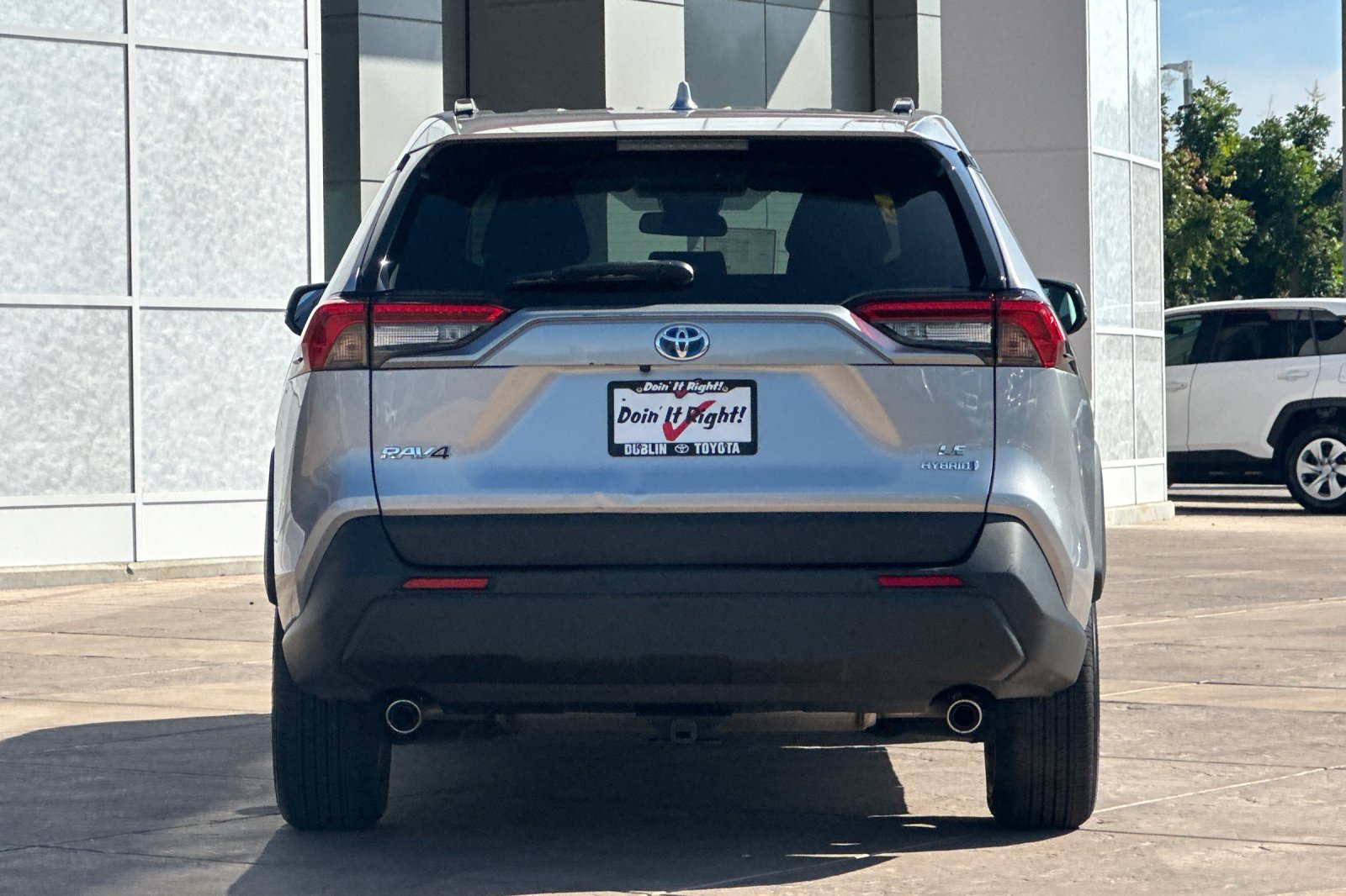 Certified 2023 Toyota RAV4 LE AWD/4WD image 6