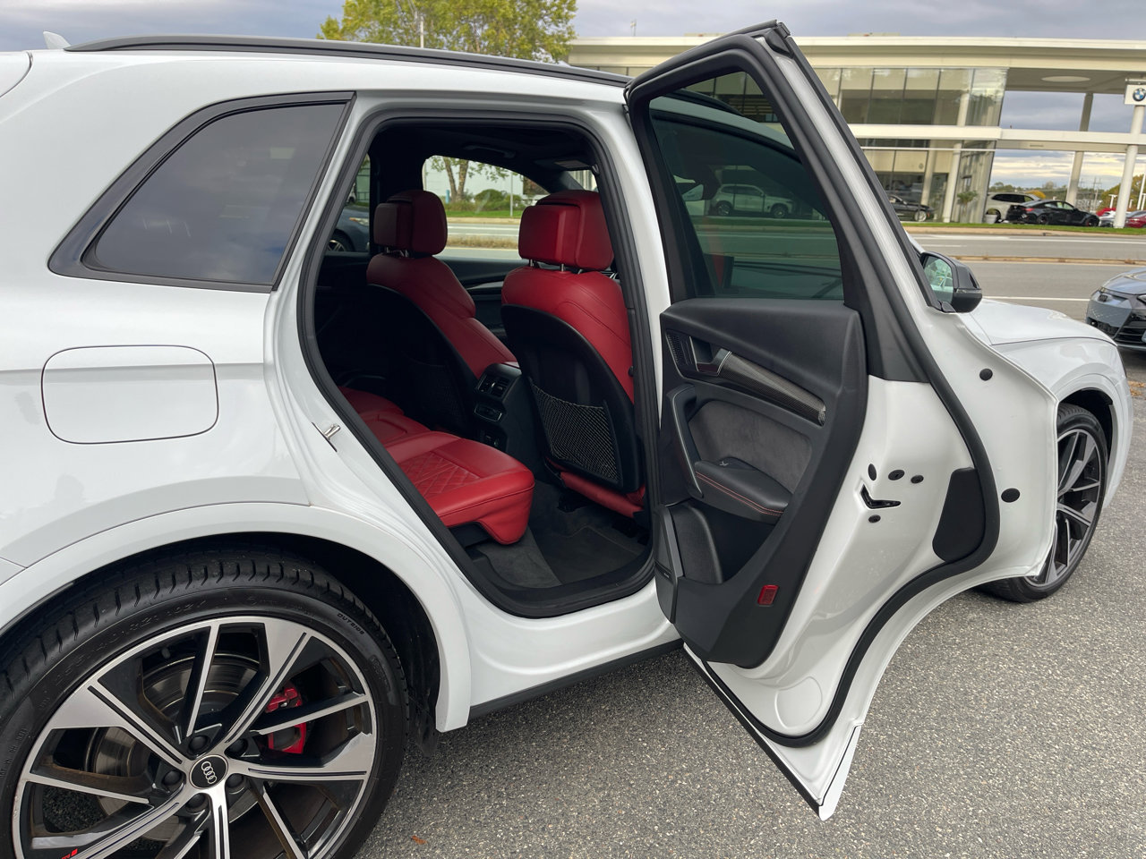 Used 2022 Audi SQ5 Premium Plus image 30