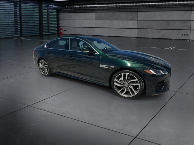 Used 2024 Jaguar XF R-Dynamic SE RWD image 2