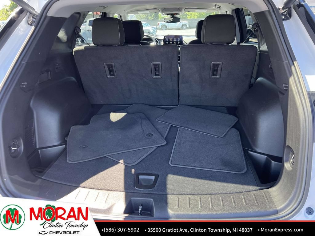 Certified 2023 Chevrolet Blazer LT w/ Convenience Package FWD image 12