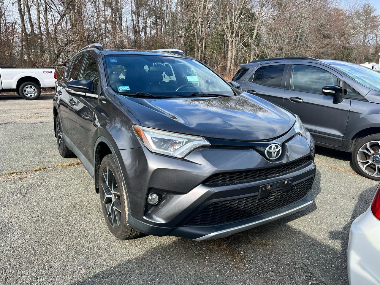 Used 2016 Toyota RAV4 SE image 6
