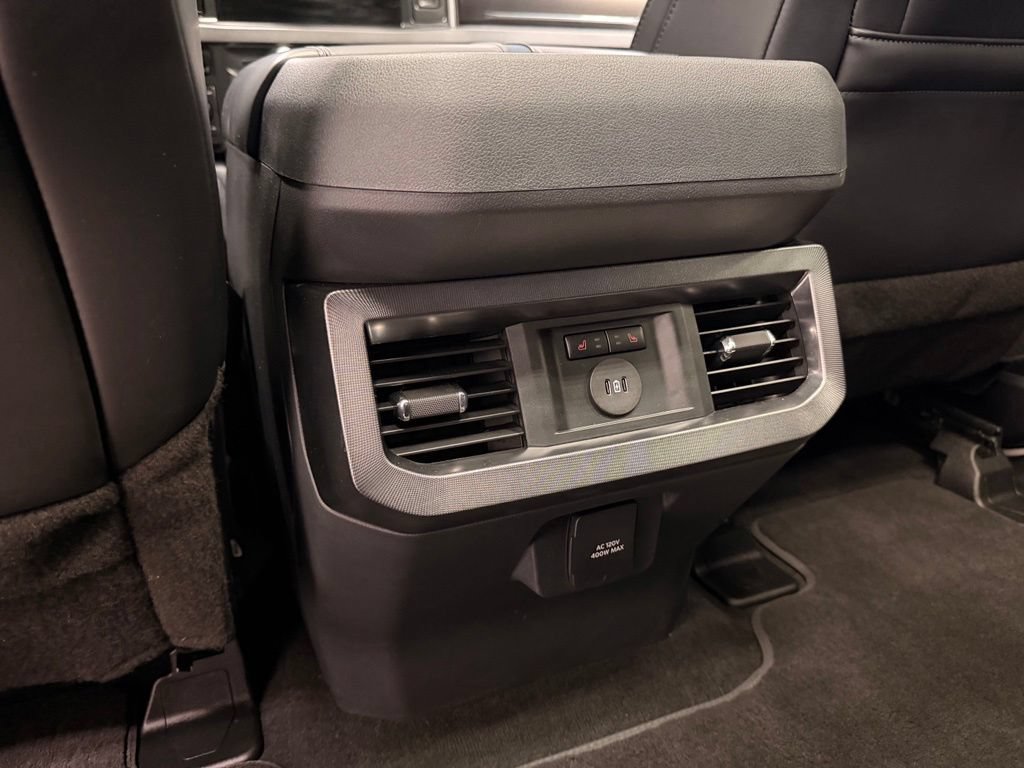 Used 2026 Ford F250 Platinum AWD/4WD image 27