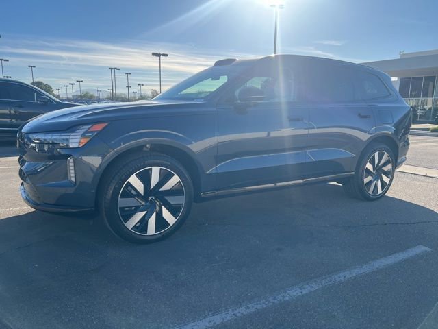 New 2025 Volvo EX90 Plus w/ Protection Package Premier image 7