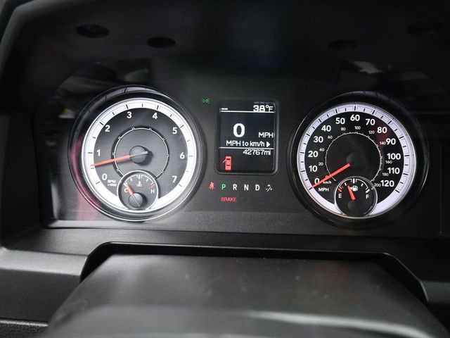 Used 2023 RAM 1500 Classic SLT image 19