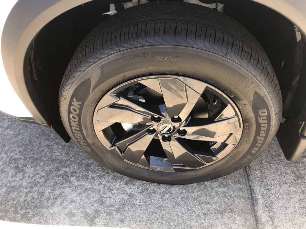 New 2026 Nissan Rogue SV w/ Cold Weather Package AWD/4WD image 10