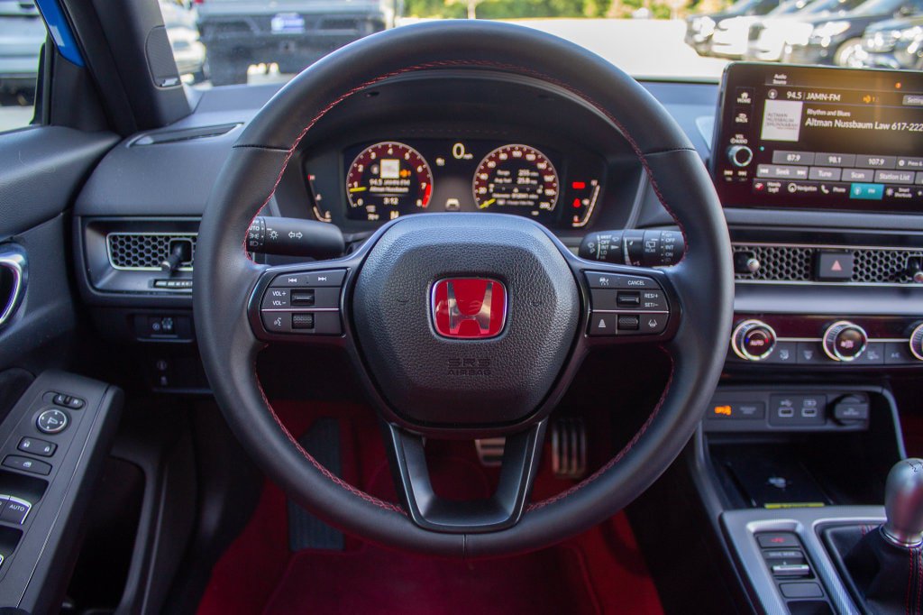 Used 2025 Honda Civic Type R image 14
