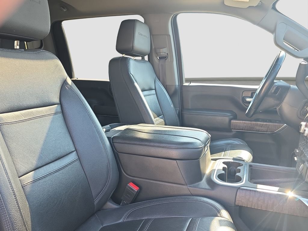 Used 2023 GMC Sierra 3500 Denali AWD/4WD image 19