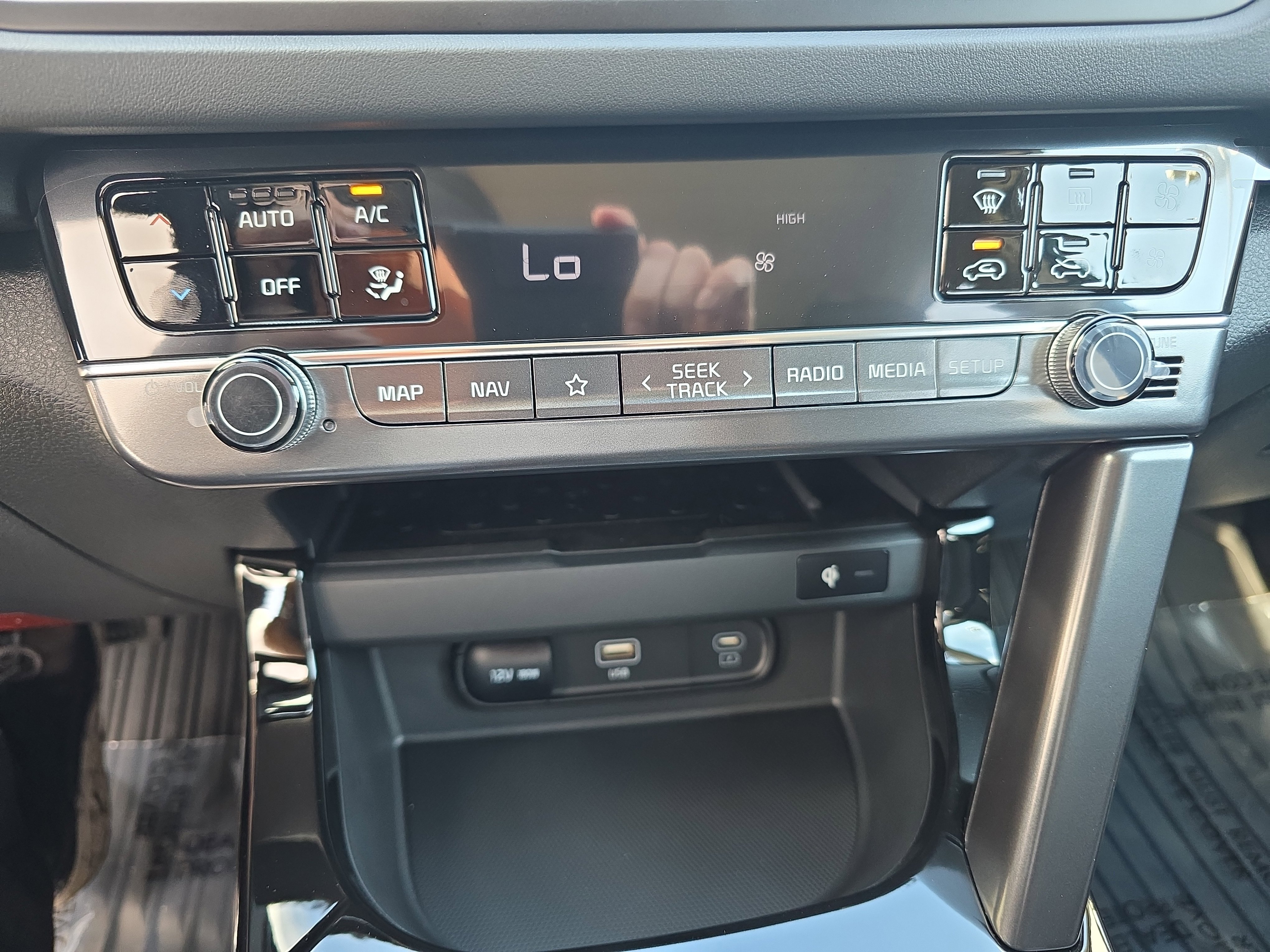 New 2026 Kia Seltos SX image 22