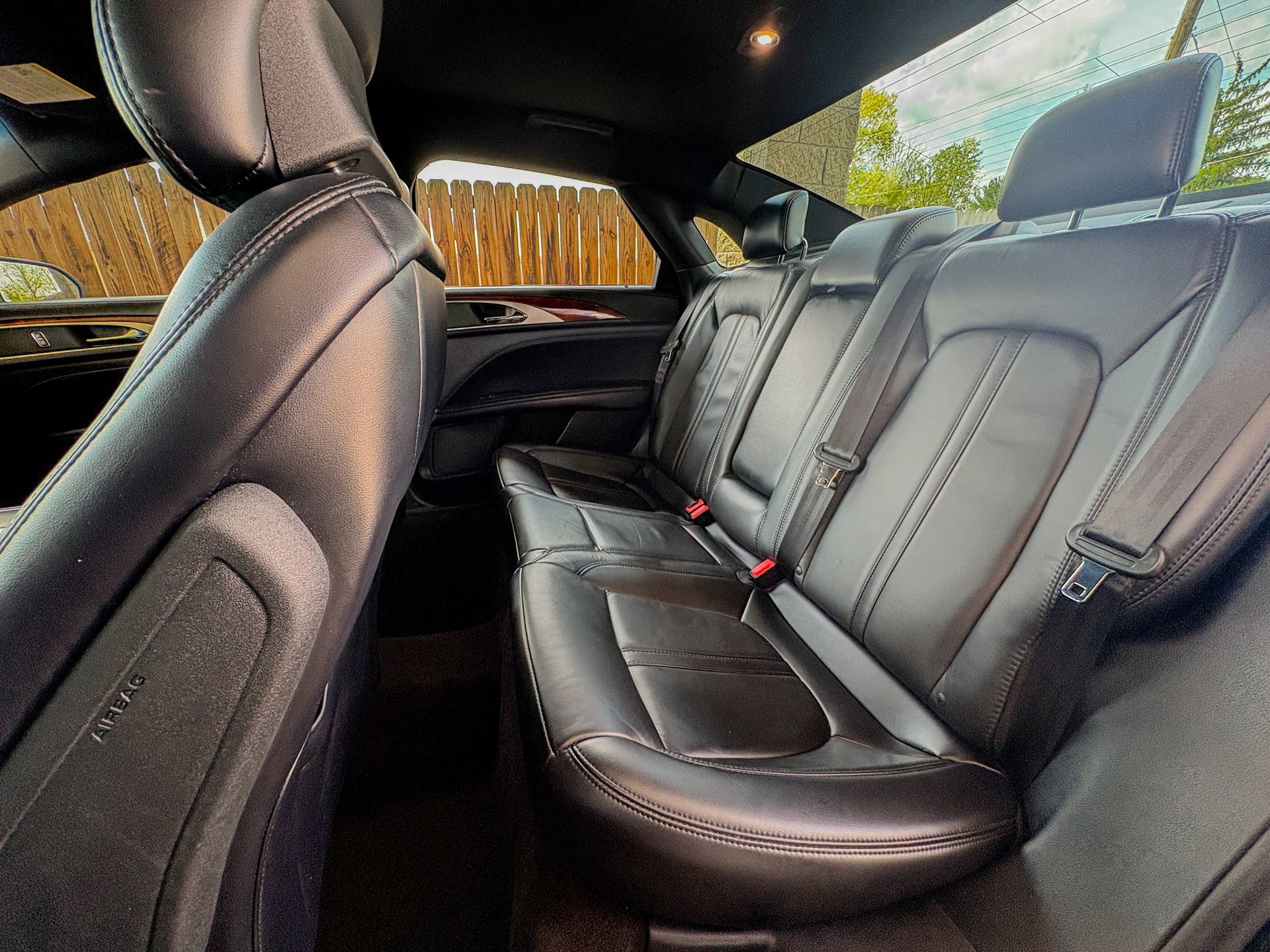 Used 2019 Lincoln MKZ Reserve FWD image 22