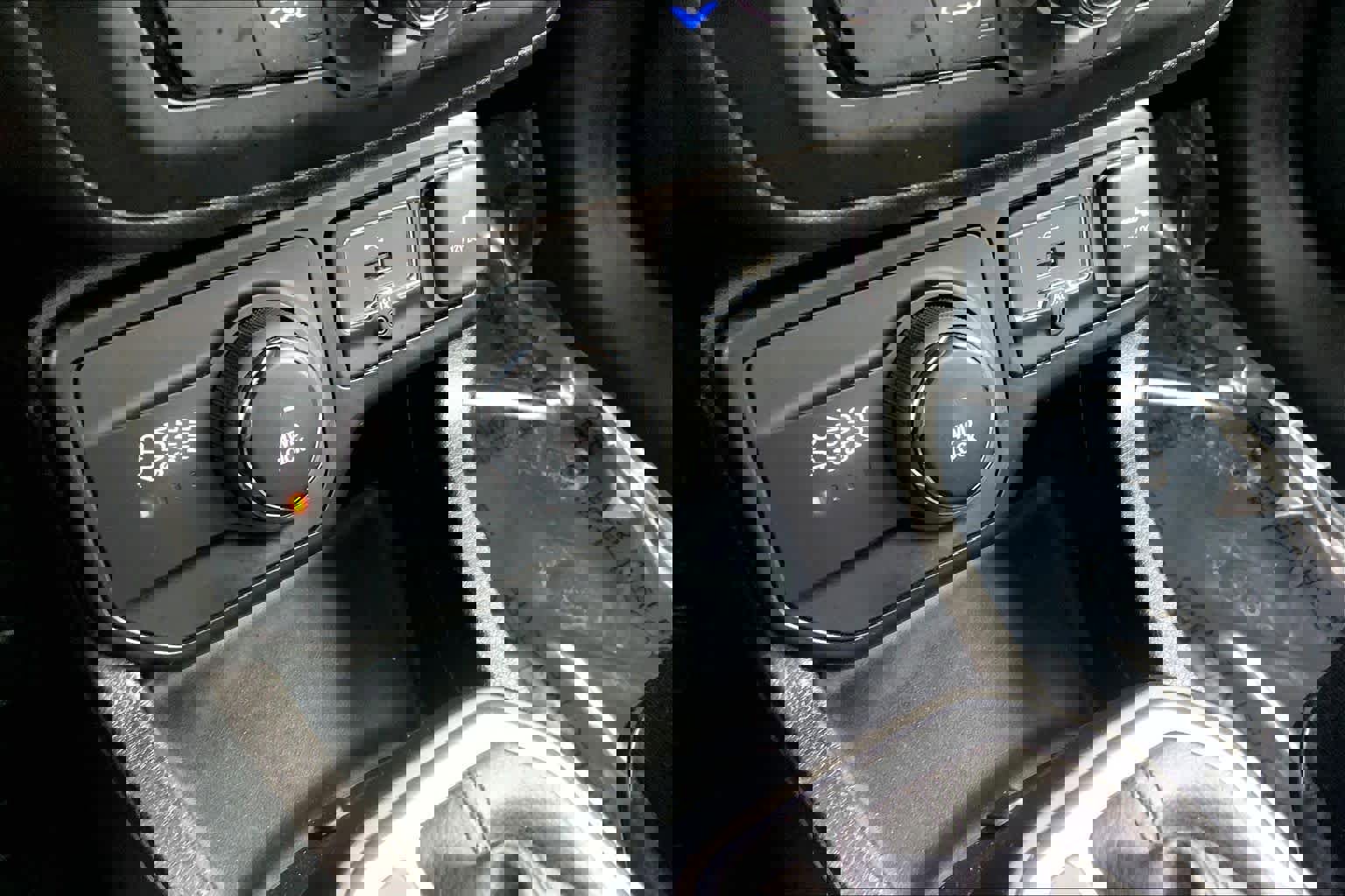 Used 2023 Jeep Renegade Latitude image 33