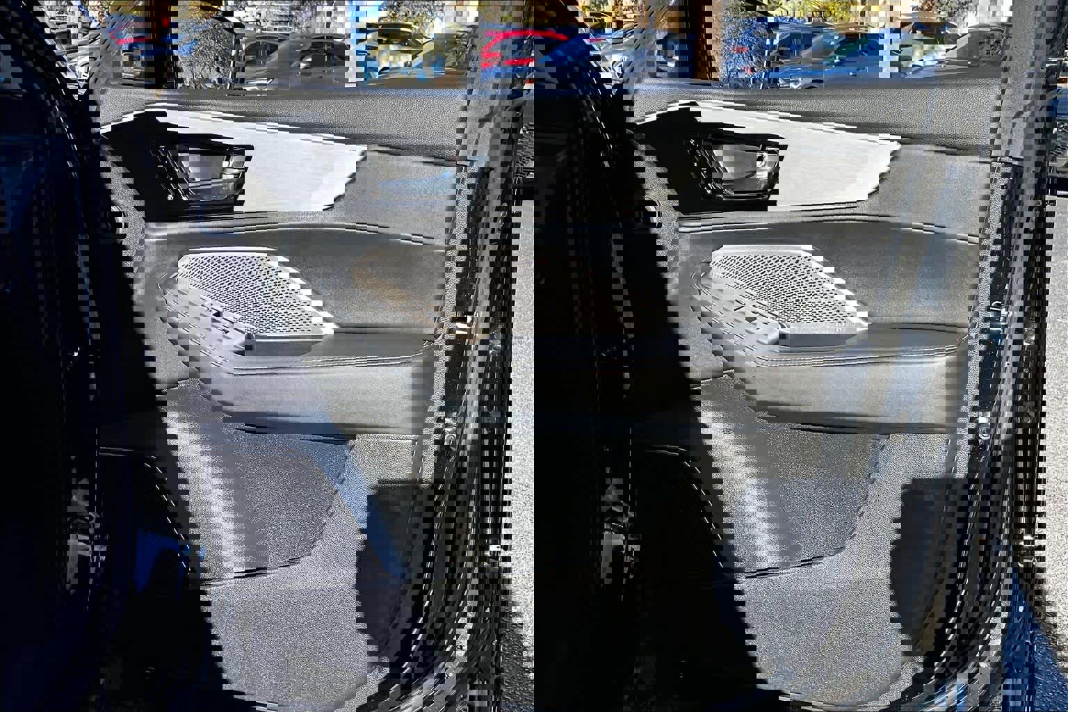 Used 2023 Acura MDX SH-AWD w/ Technology Package image 22