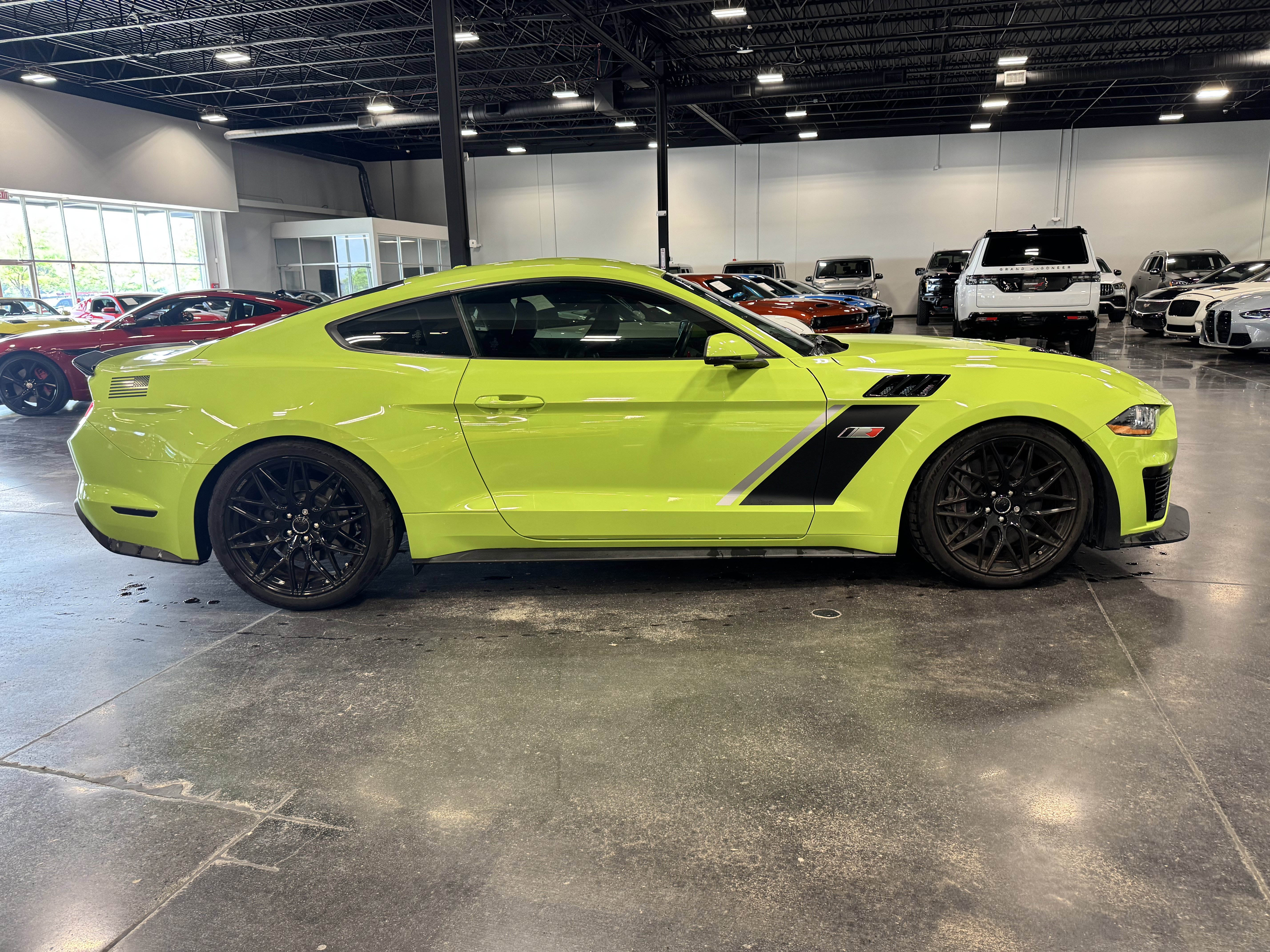 Used 2020 Ford Mustang GT Premium w/ GT Performance Package RWD image 2