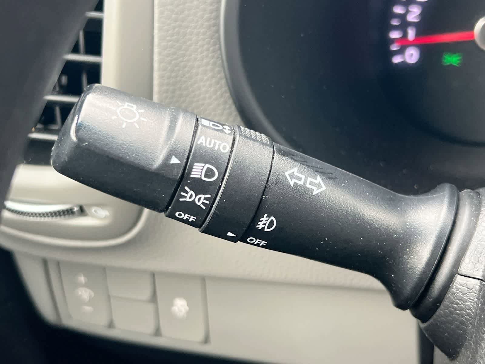 Used 2019 Kia Soul + FWD image 26