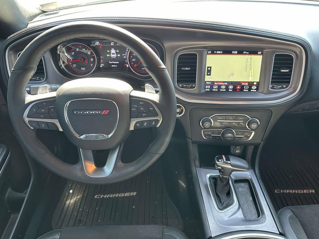 Used 2019 Dodge Charger R/T w/ Plus Group RWD image 10