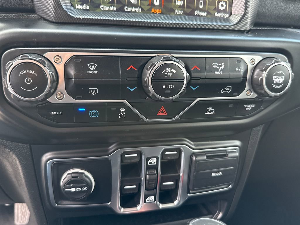 Certified 2023 Jeep Wrangler Unlimited Sahara image 29