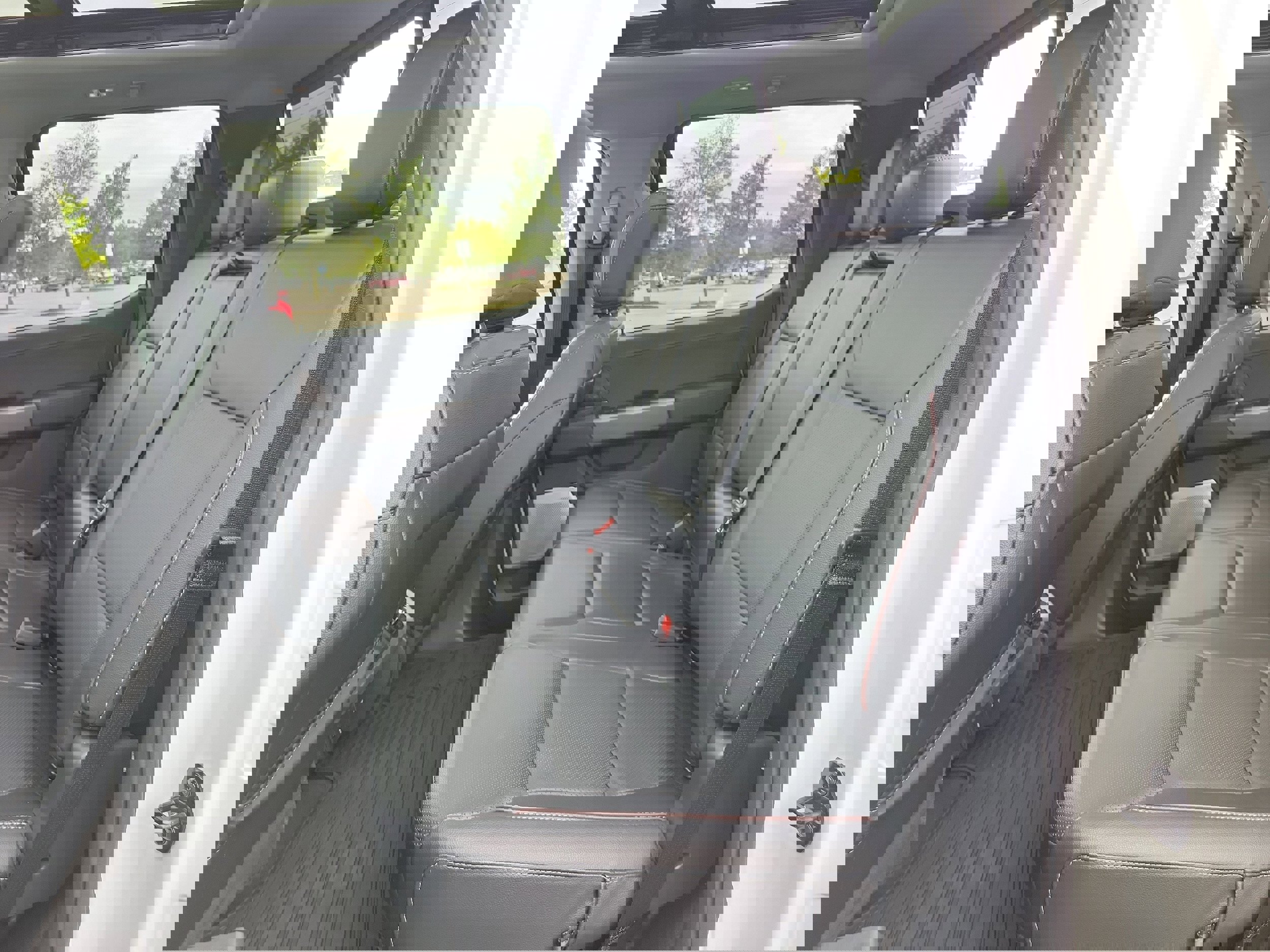 Used 2023 Ford F150 Lariat w/ Equipment Group 502A High image 8