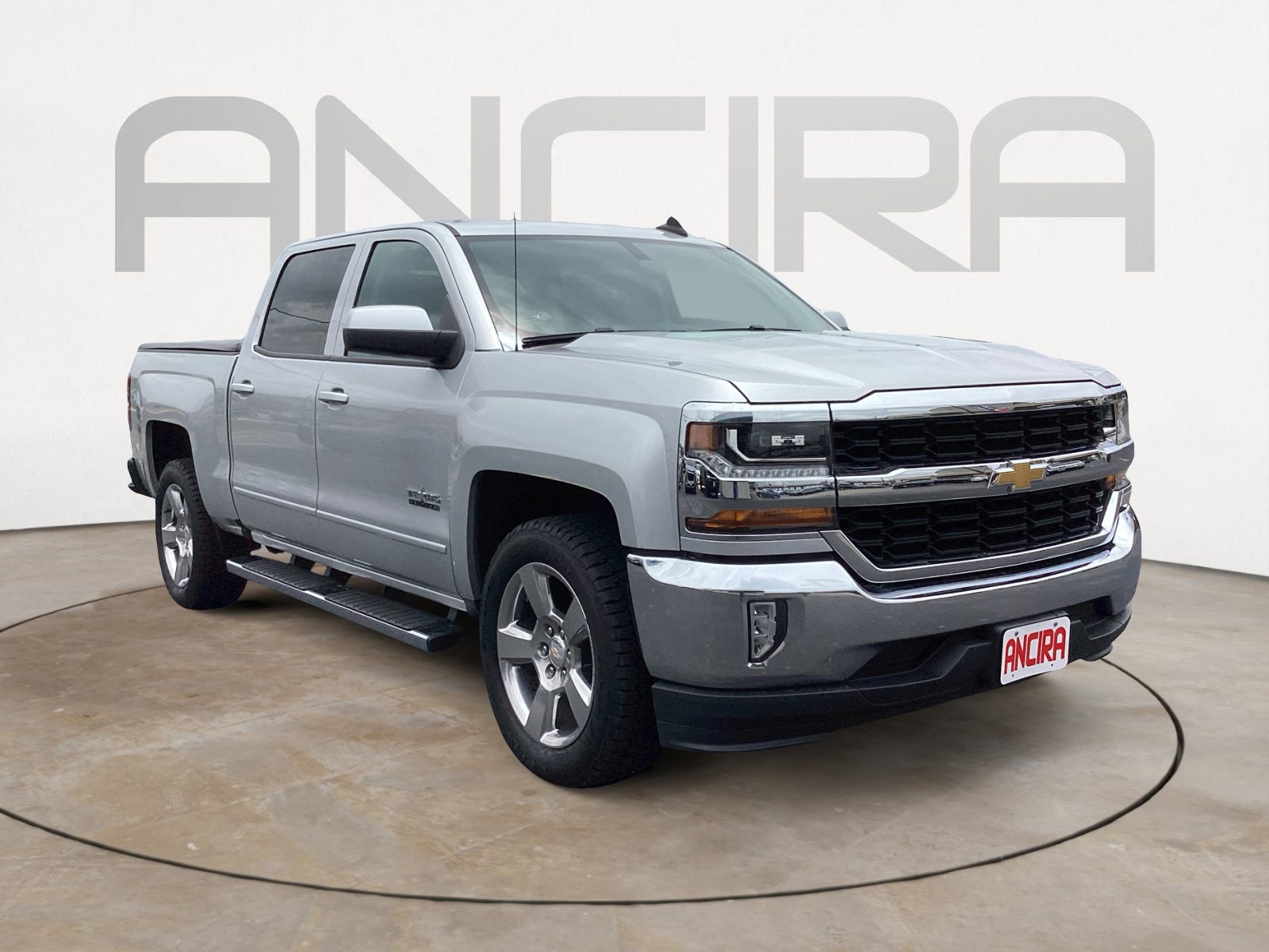 Used 2018 Chevrolet Silverado 1500 LT w/ Texas Edition RWD image 5