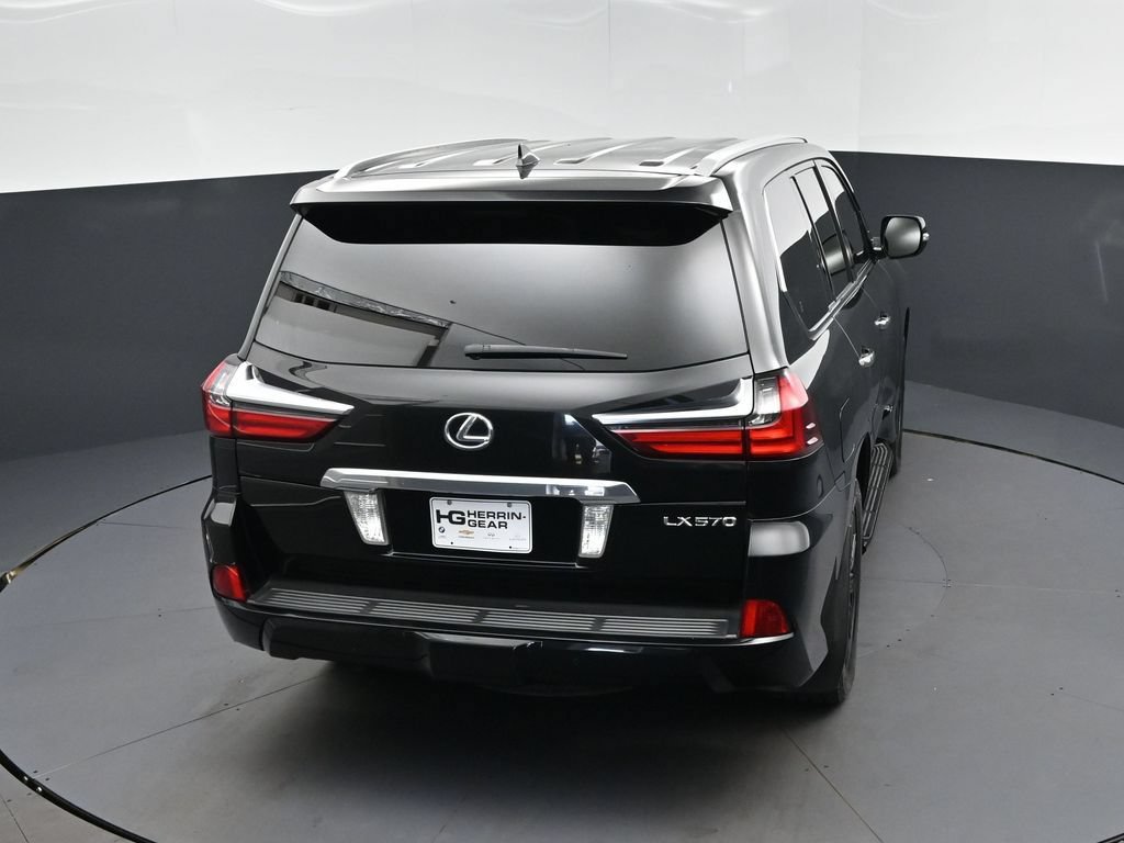Used 2017 Lexus LX 570 4WD image 36