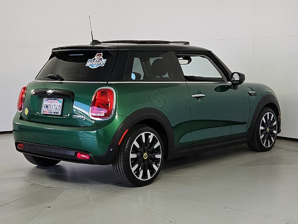 Certified 2024 MINI Cooper SE FWD image 7