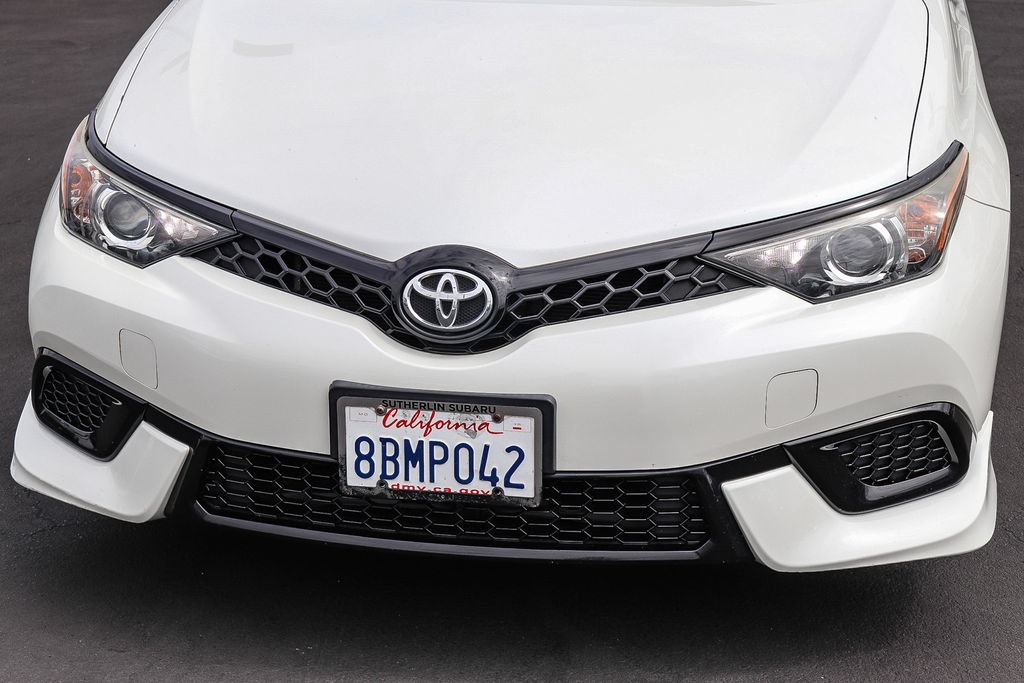 Used 2018 Toyota Corolla iM w/ All-Weather Mat Package FWD image 11