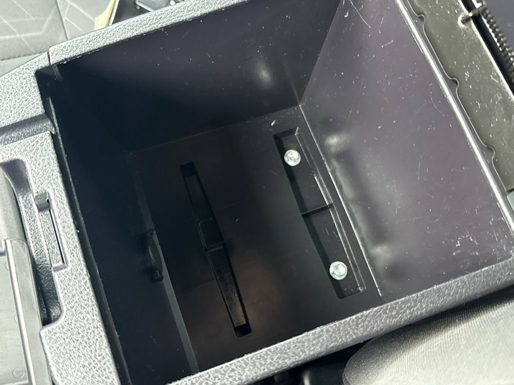 Used 2016 Toyota Tacoma TRD Off-Road w/ Towing Package image 29