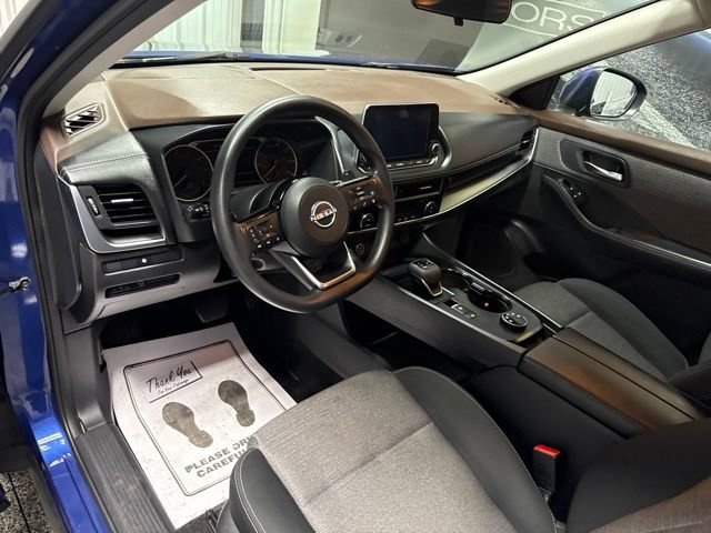 Used 2023 Nissan Rogue SV AWD/4WD image 6
