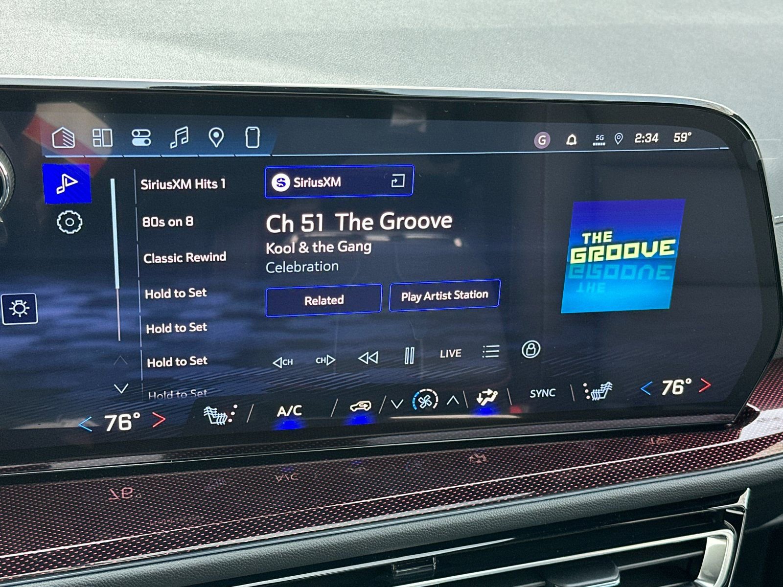 New 2026 Chevrolet Traverse Z71 w/ Driver Confidence Package image 22