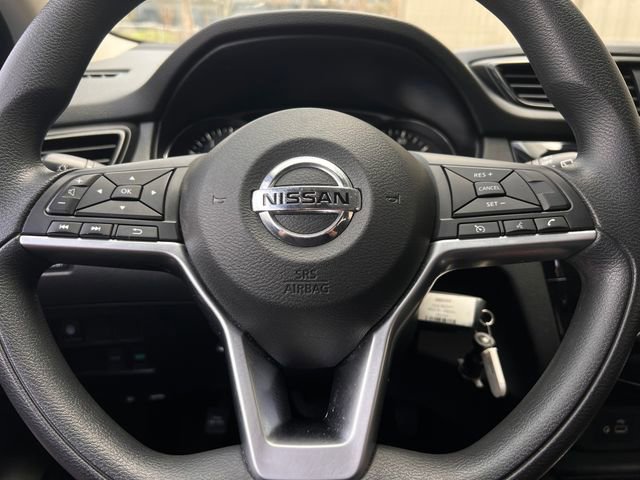 Used 2020 Nissan Rogue Sport S image 20