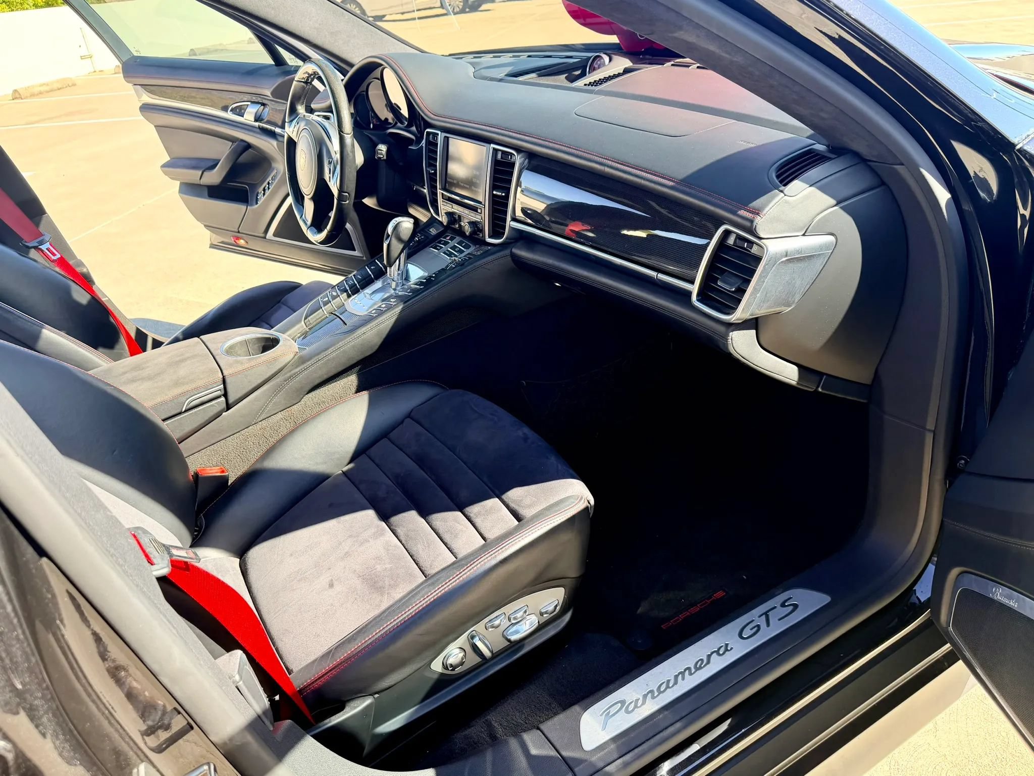 Used 2013 Porsche Panamera GTS AWD/4WD image 23