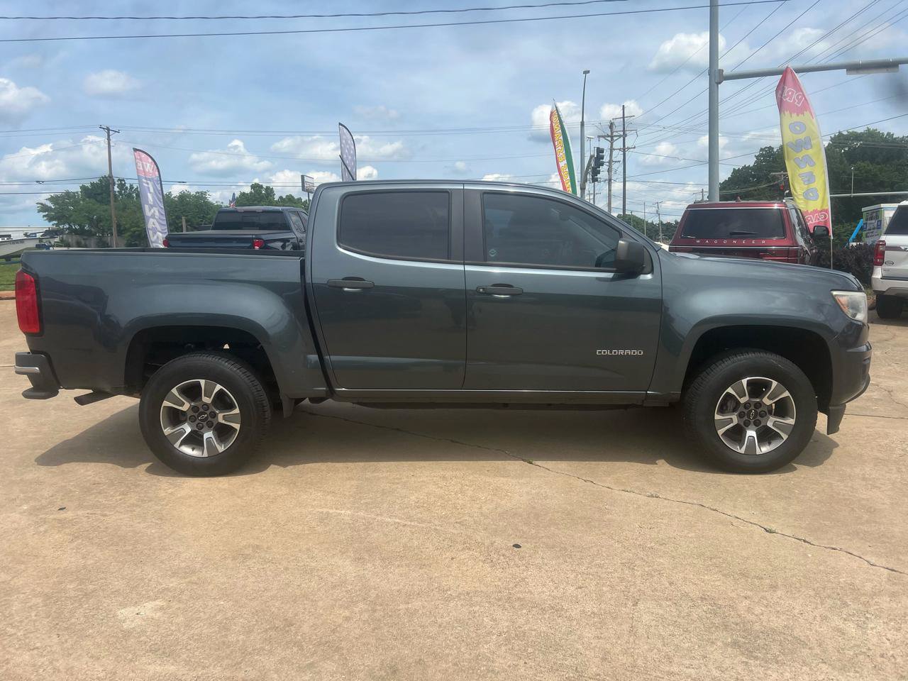 Used 2015 Chevrolet Colorado W/T RWD image 5