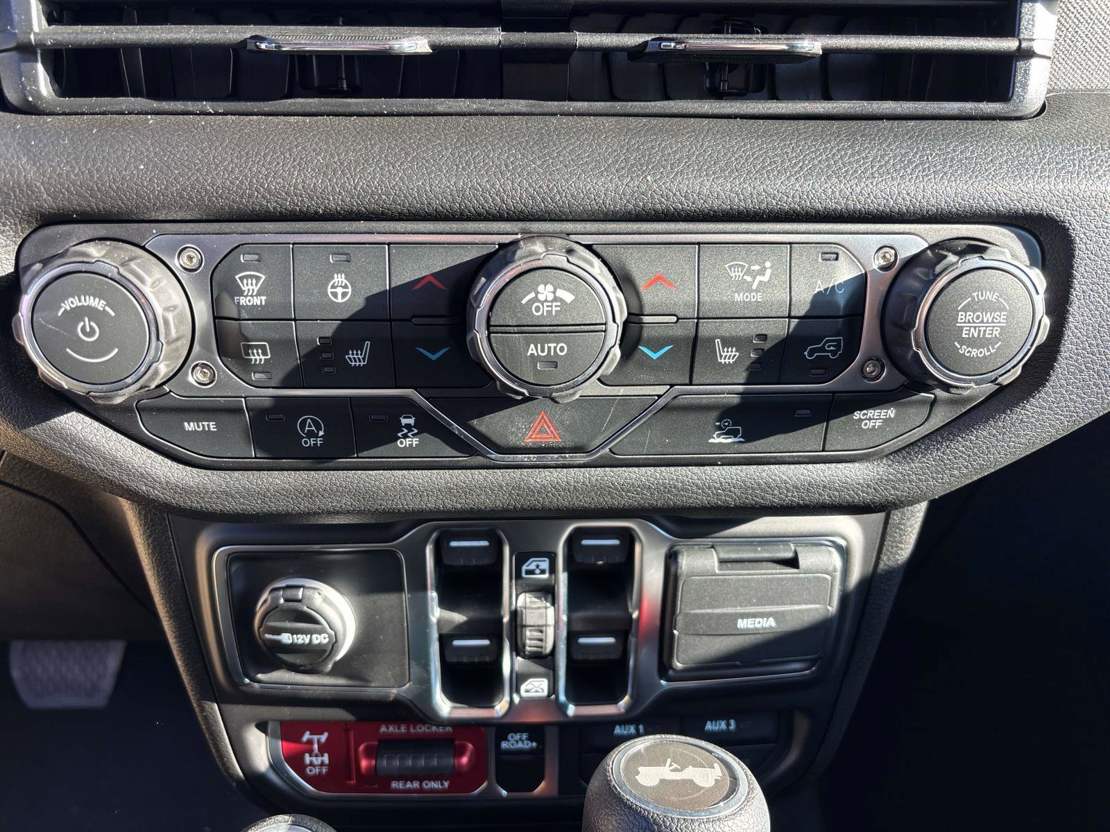 New 2026 Jeep Wrangler Unlimited Sport image 8