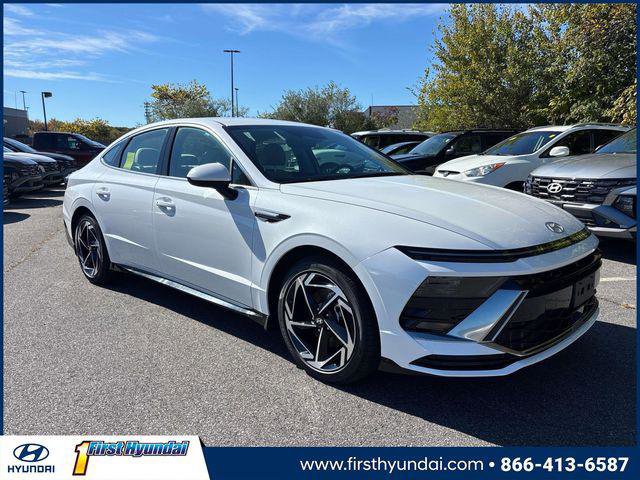 New 2026 Hyundai Sonata SEL image 1