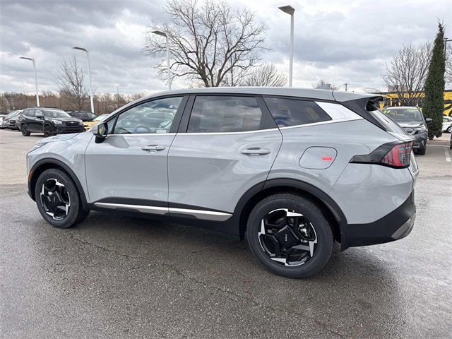 New 2026 Kia Sportage EX image 7