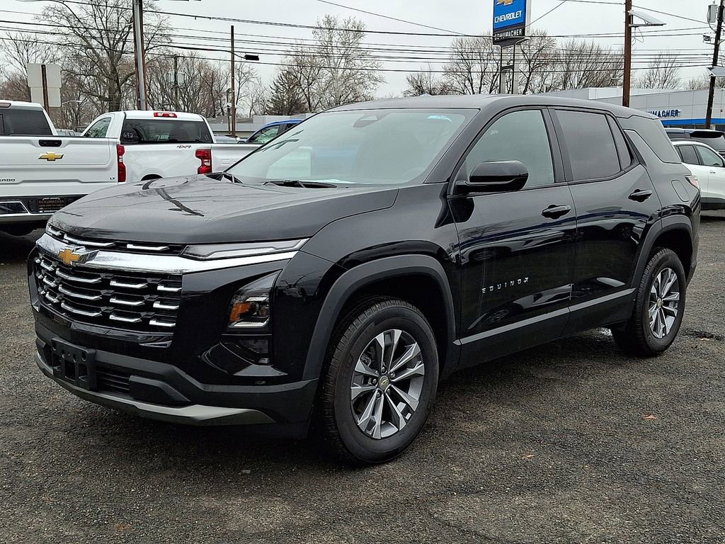 Used 2026 Chevrolet Equinox LT w/ Convenience Package II image 3