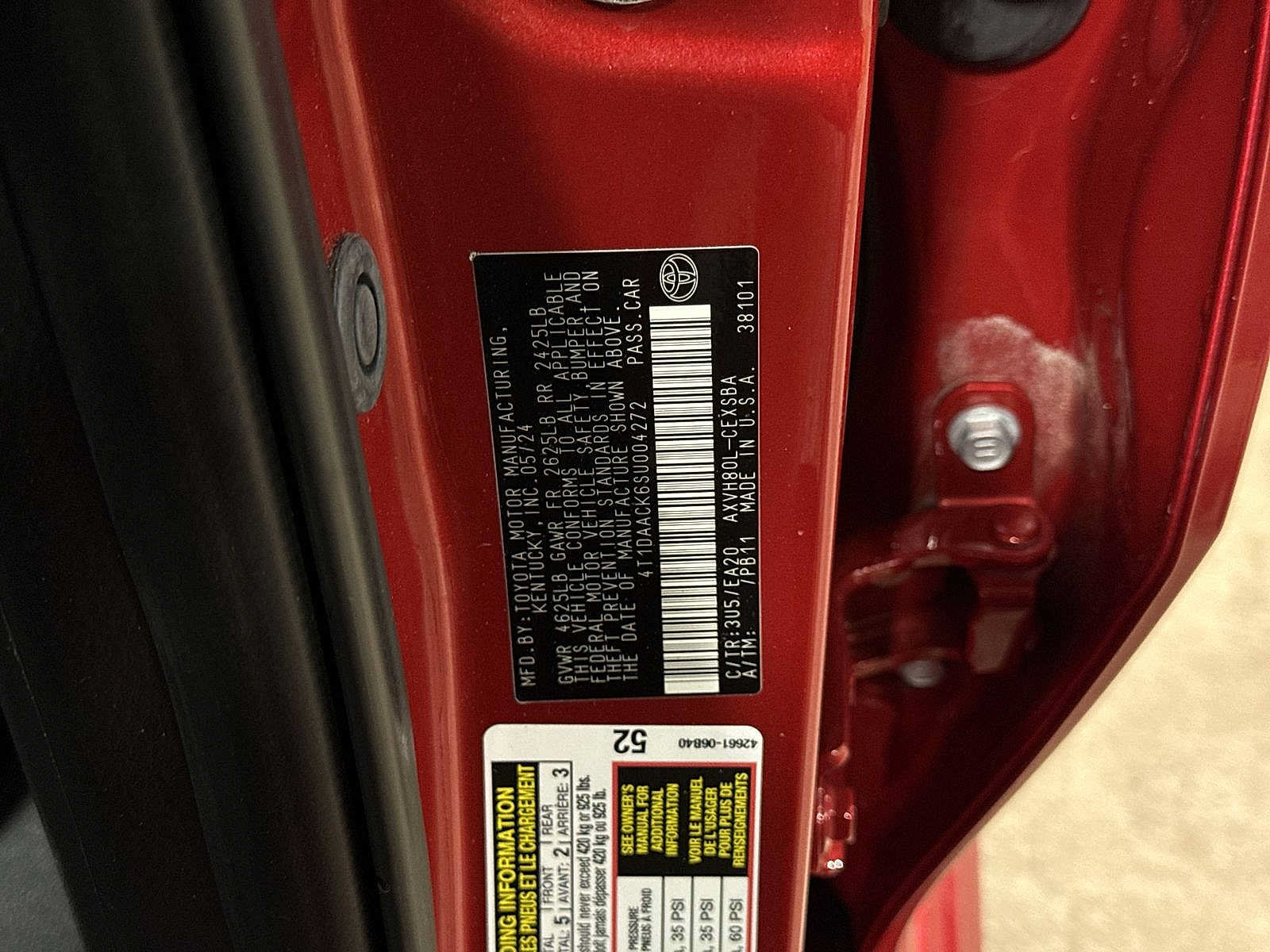 Used 2025 Toyota Camry SE FWD image 14