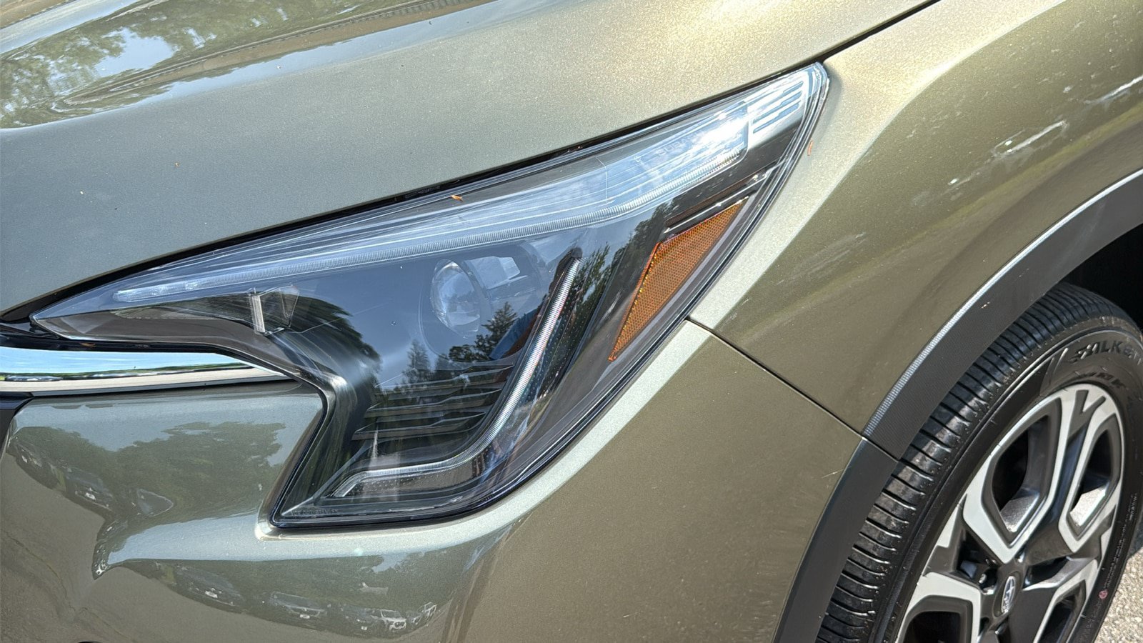 Certified 2025 Subaru Ascent Touring AWD/4WD image 9