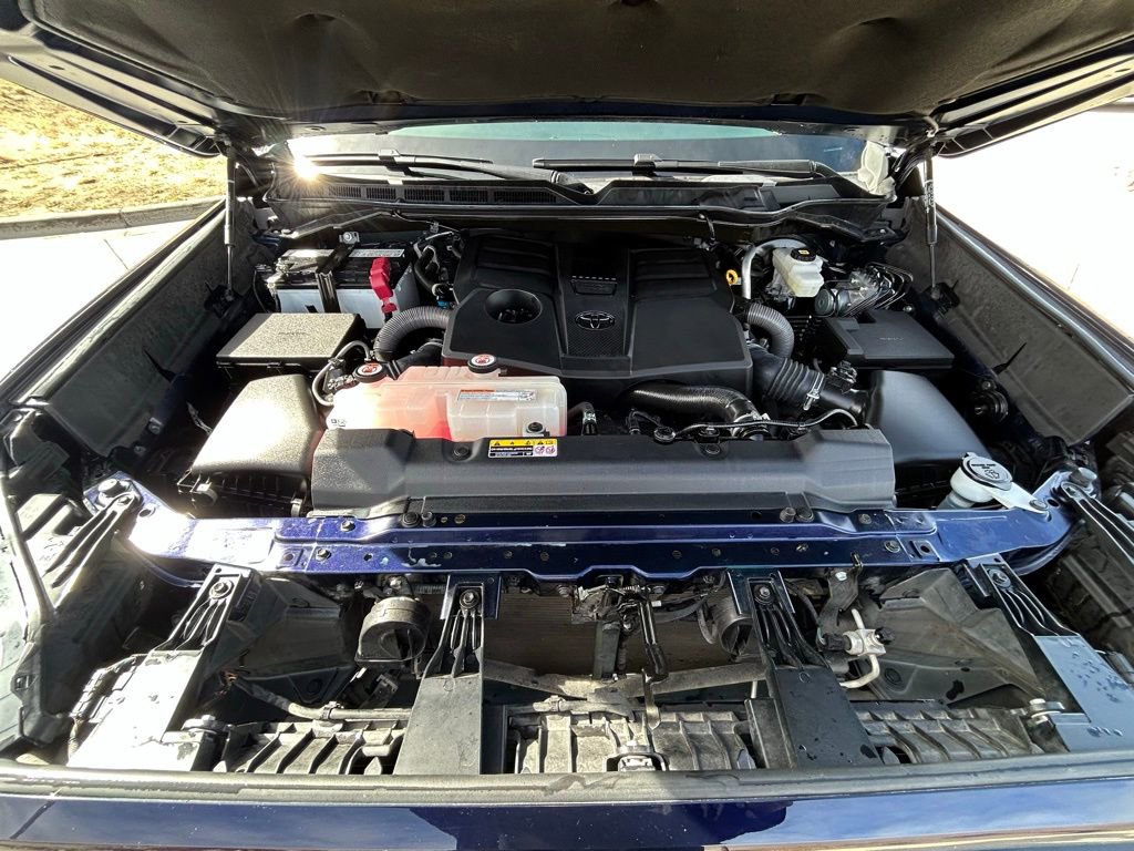 Used 2022 Toyota Tundra SR5 AWD/4WD image 34
