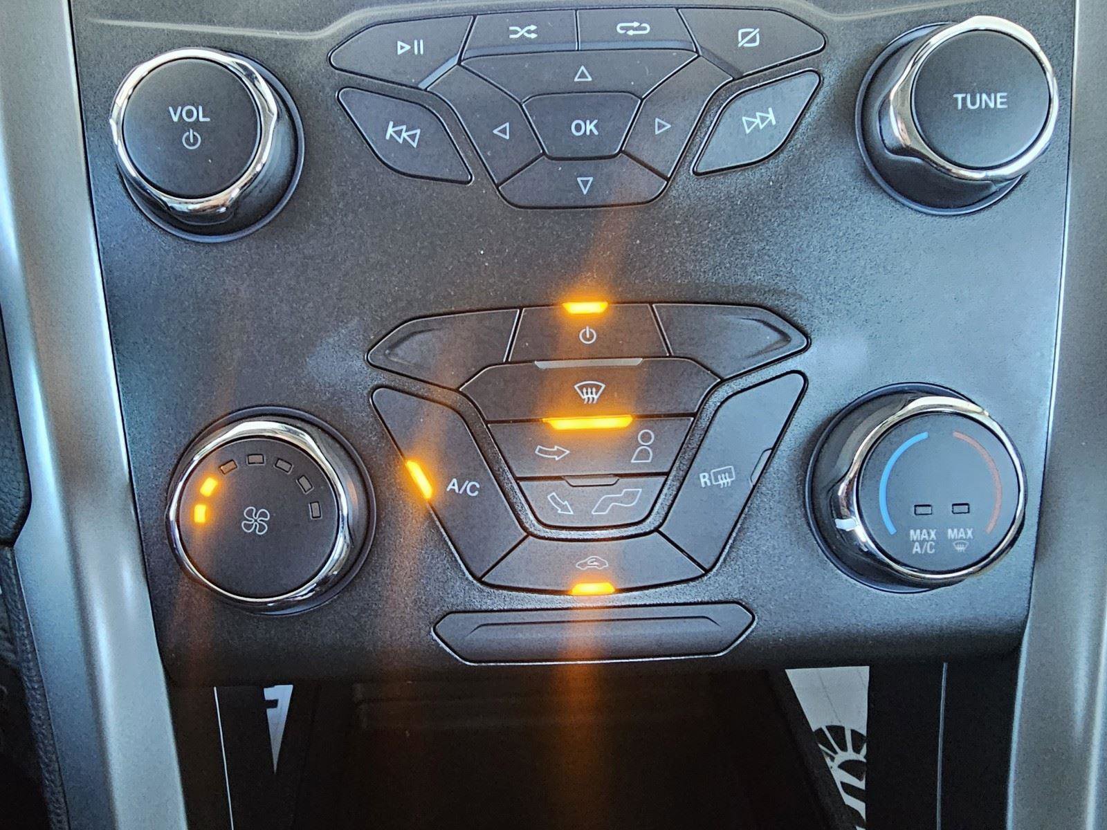 Used 2020 Ford Fusion S image 26