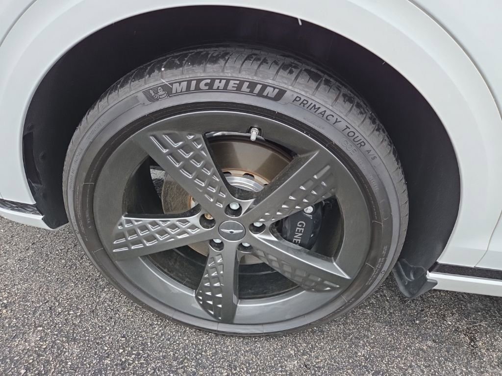 Used 2025 Genesis GV70 3.5T Sport w/ Sport Advanced Package image 15