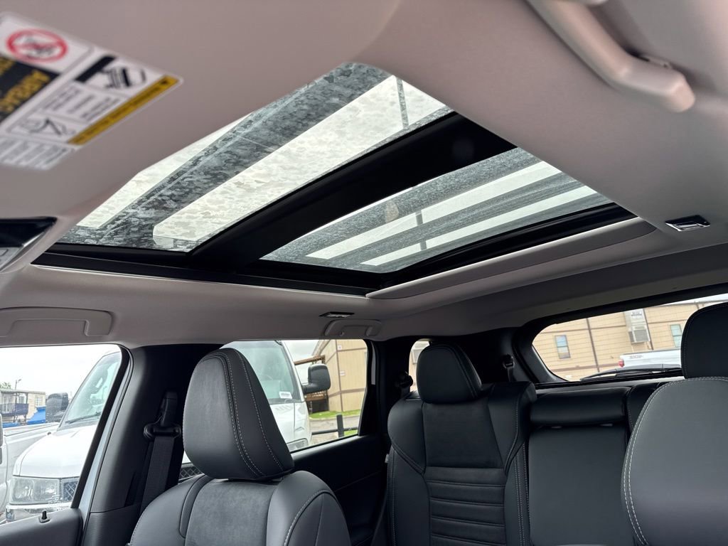 New 2026 Mitsubishi Outlander AWD image 32