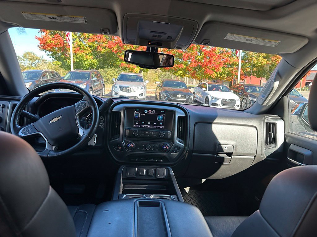 Used 2015 Chevrolet Silverado 1500 LTZ AWD/4WD image 25